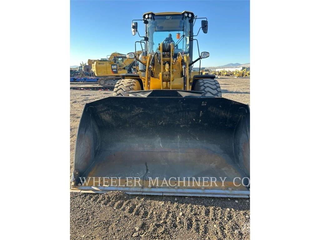 CAT 926M QC 3V 轮式装载机