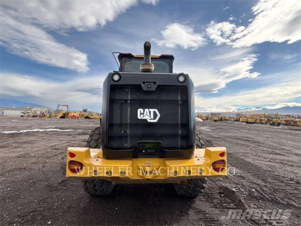 CAT 926M QC 3V 轮式装载机