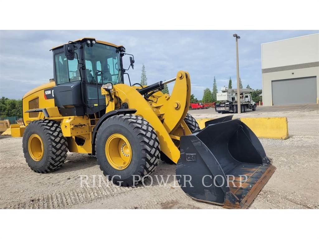 CAT 926MQC3V 轮式装载机
