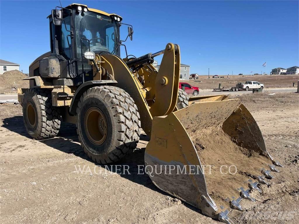 CAT 930 轮式装载机