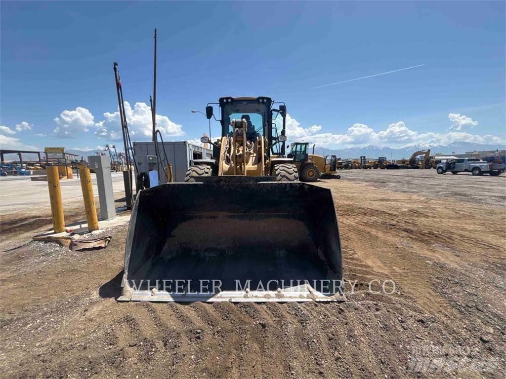 CAT 930 QC 轮式装载机