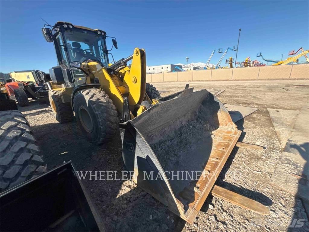 CAT 930 QC 轮式装载机