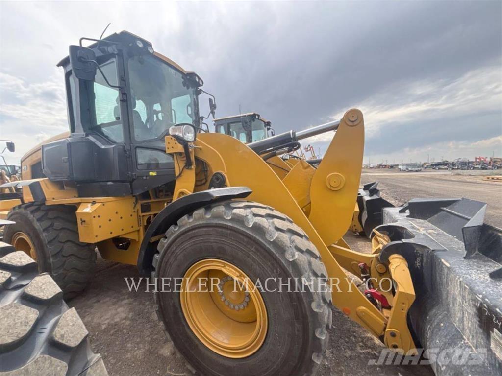 CAT 930 QC 轮式装载机