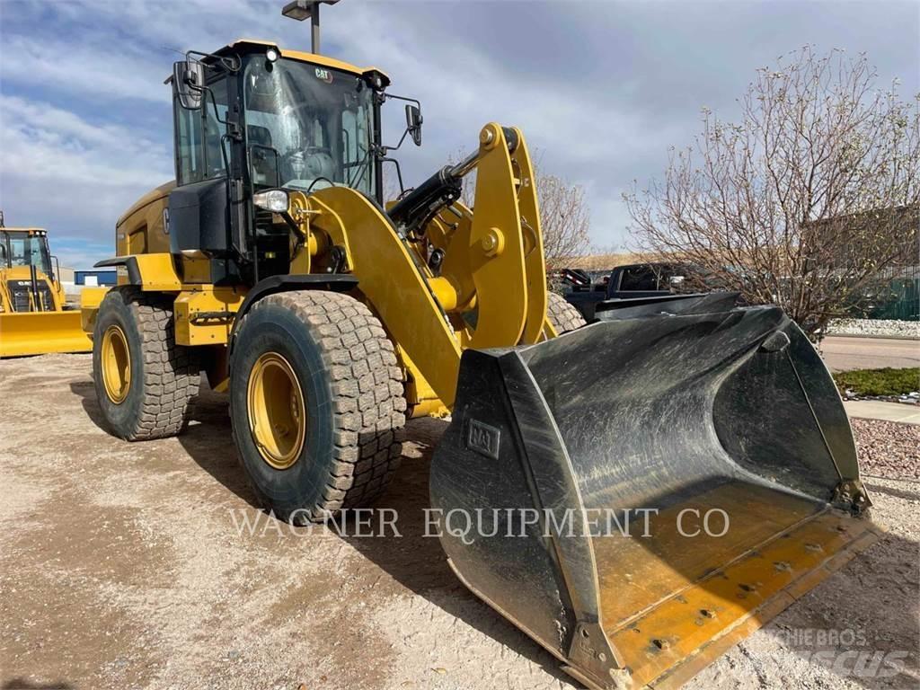 CAT 930M 轮式装载机