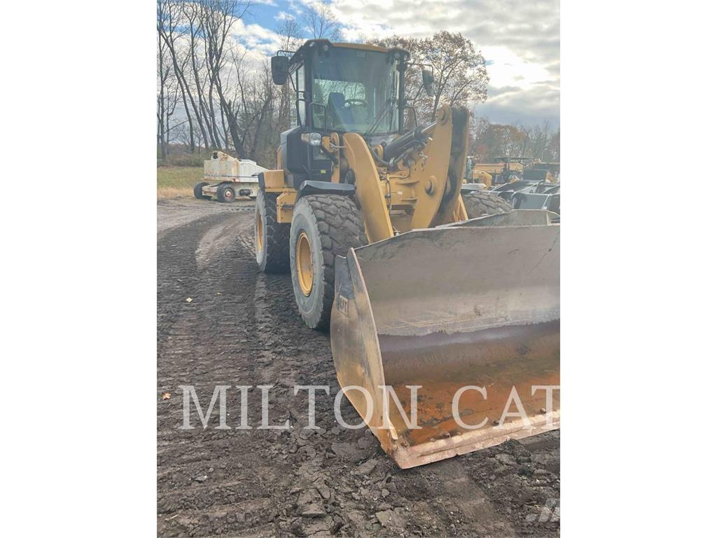 CAT 930M 轮式装载机