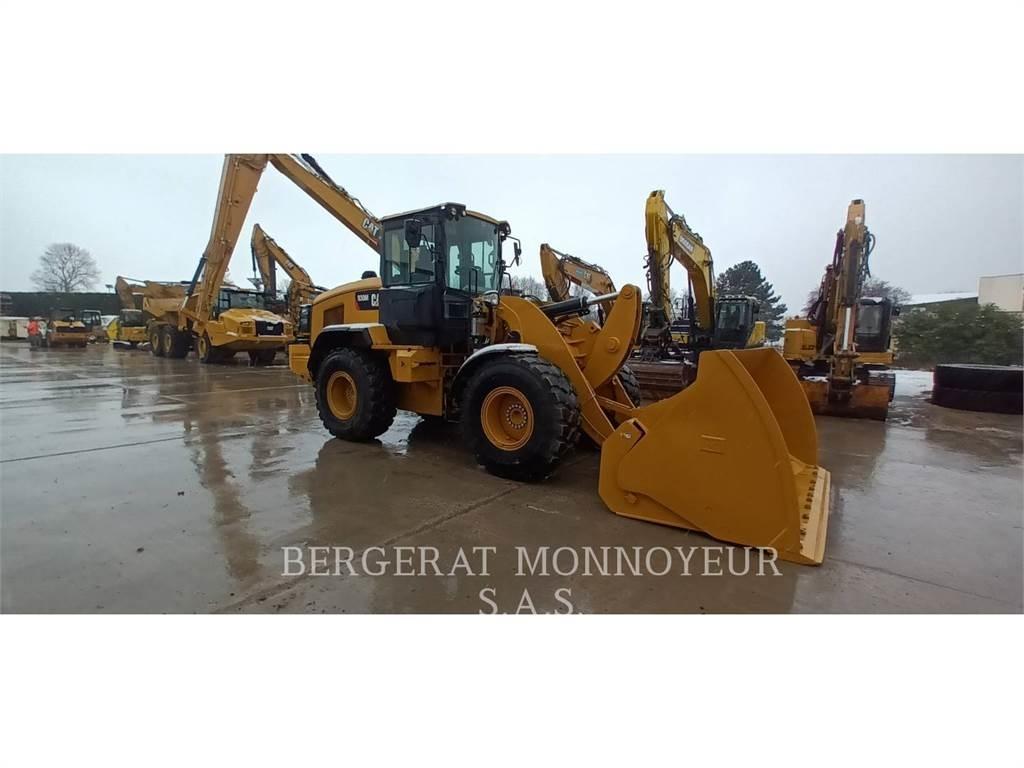 CAT 930M 轮式装载机