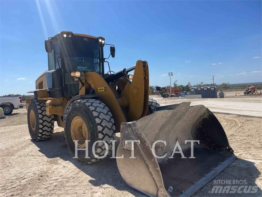 CAT 930M 轮式装载机