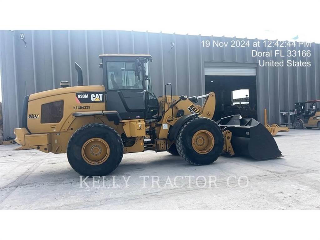 CAT 930M 轮式装载机