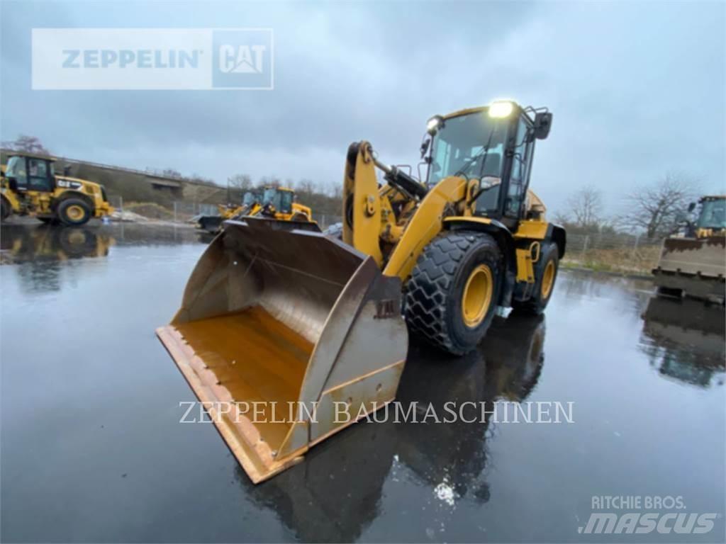 CAT 930M 轮式装载机