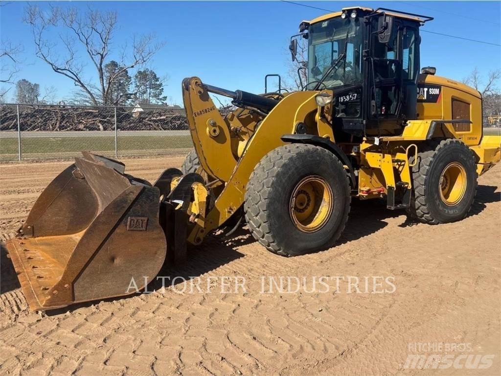 CAT 930M 轮式装载机