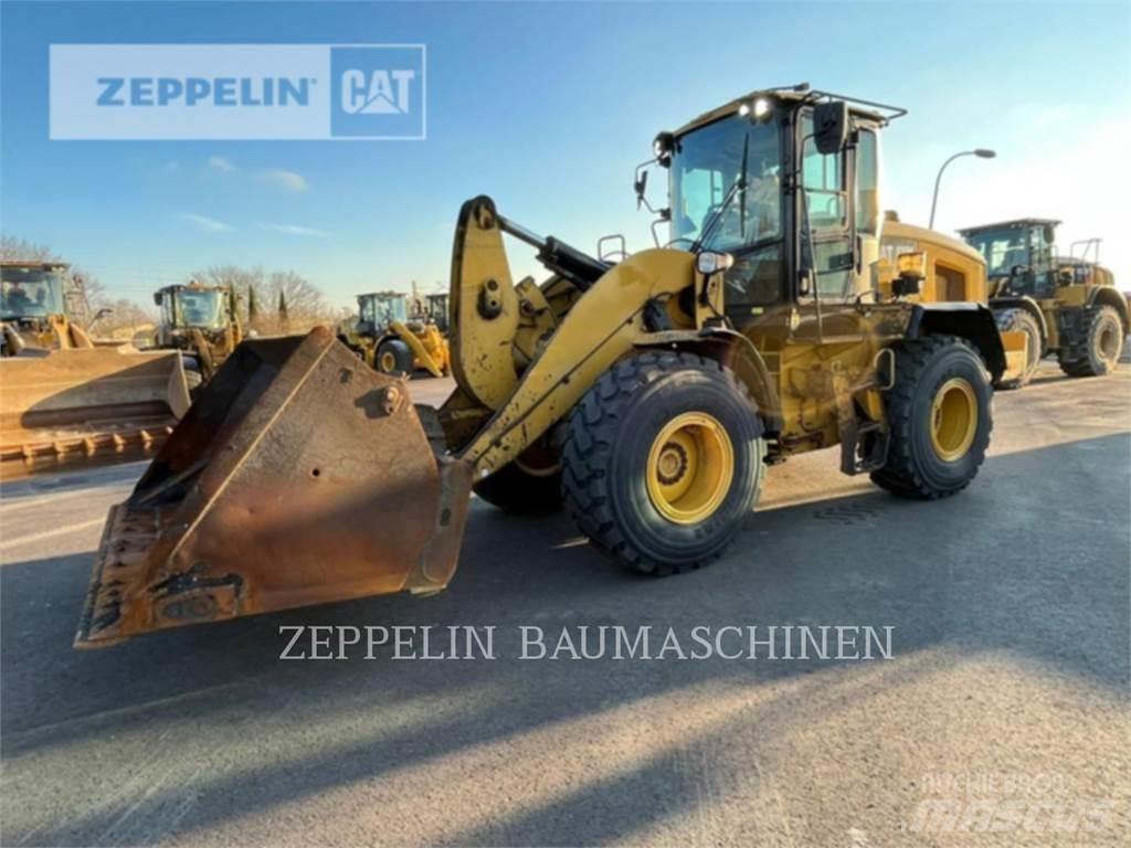 CAT 930M 轮式装载机