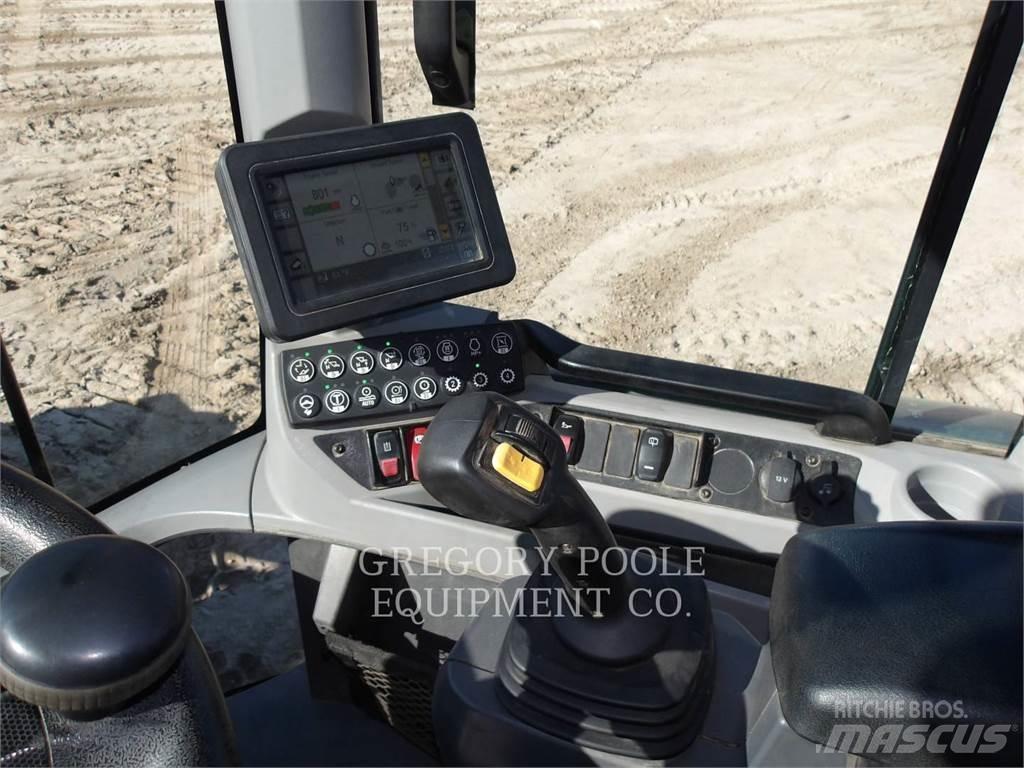 CAT 930M 轮式装载机