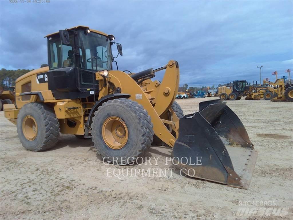 CAT 930M 轮式装载机