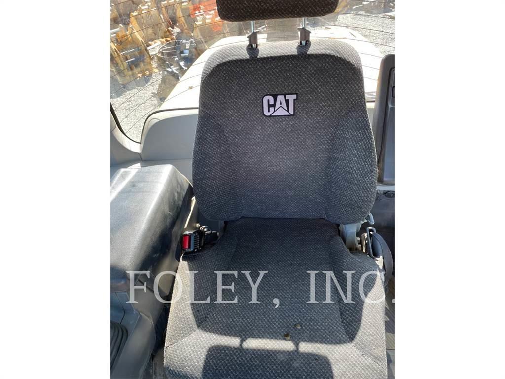 CAT 930M 轮式装载机