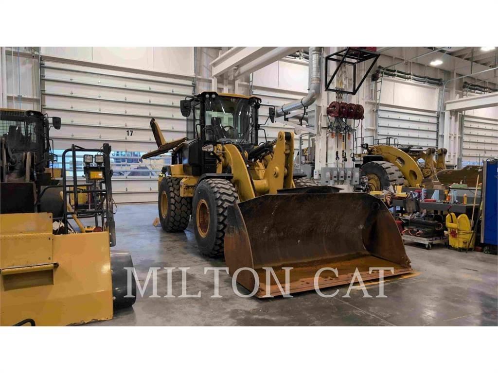 CAT 930M 轮式装载机