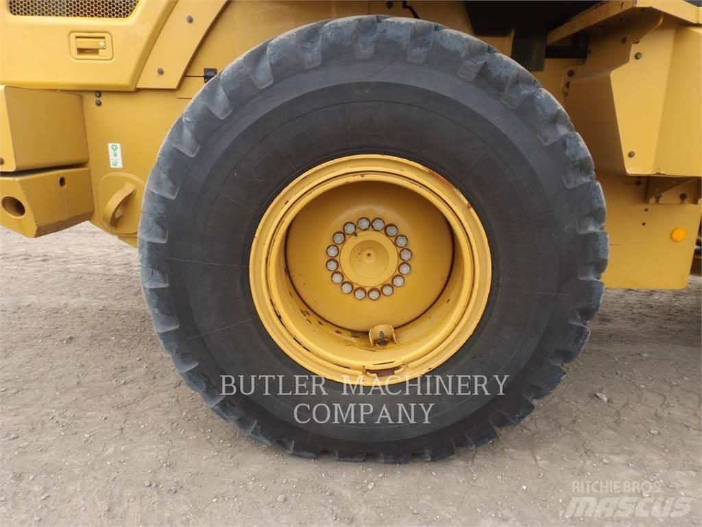 CAT 930M 轮式装载机