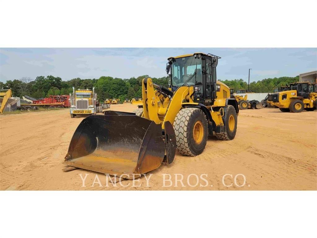 CAT 930M 轮式装载机
