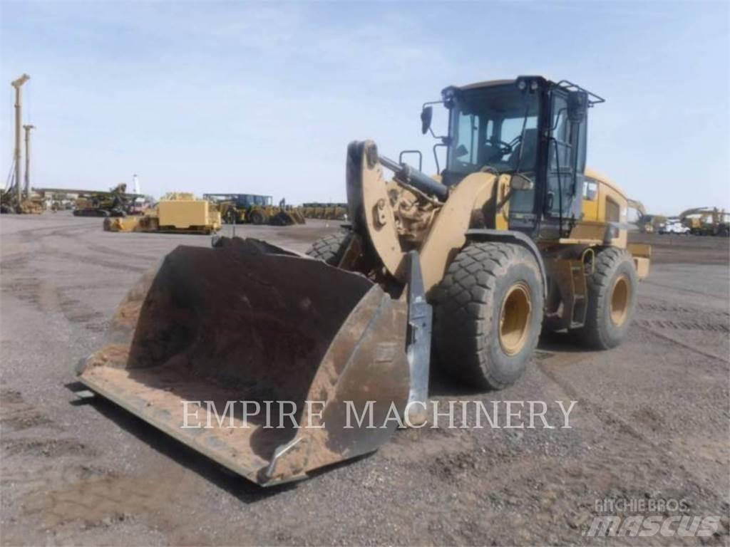 CAT 930M 轮式装载机