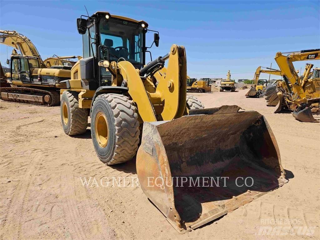 CAT 930M 轮式装载机