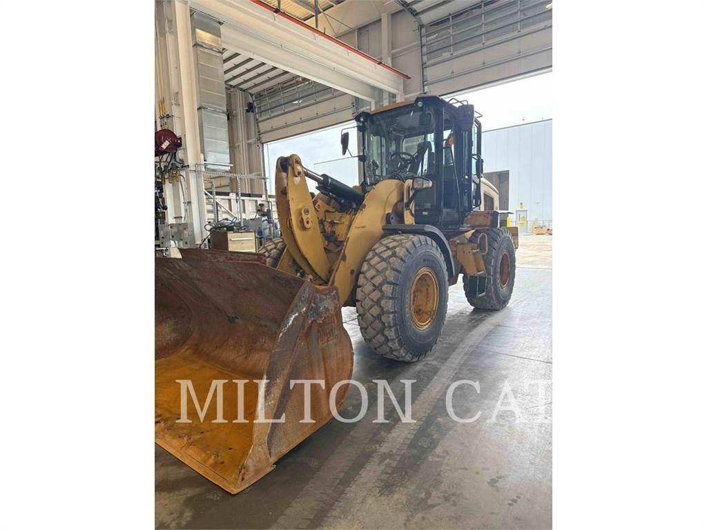 CAT 930M 轮式装载机