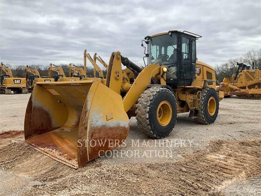 CAT 930M 轮式装载机