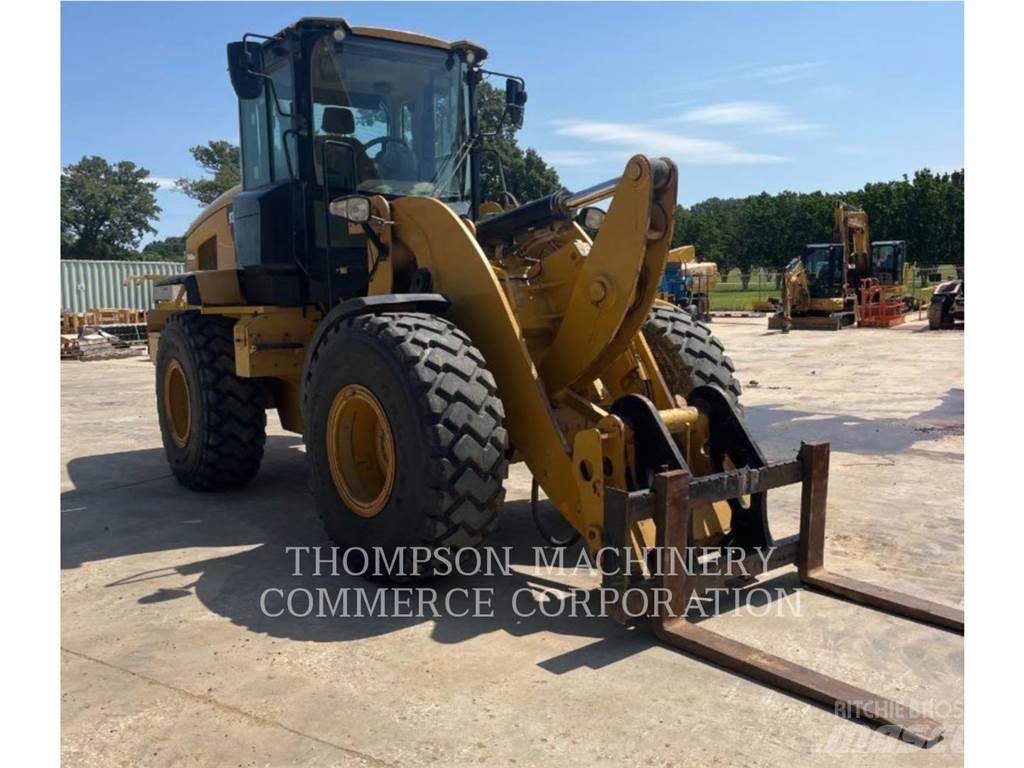 CAT 930M 轮式装载机