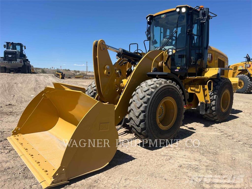 CAT 930M 轮式装载机