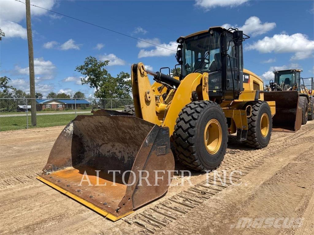CAT 930M 轮式装载机