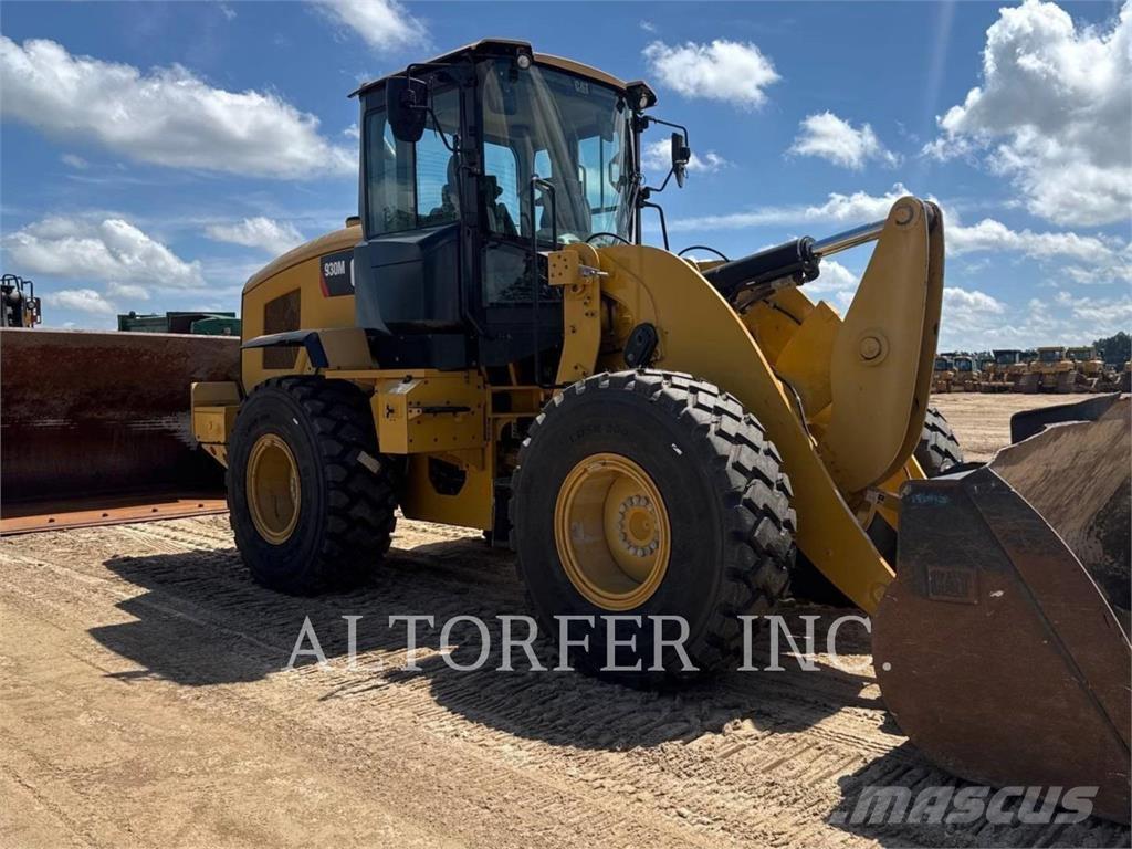 CAT 930M 轮式装载机