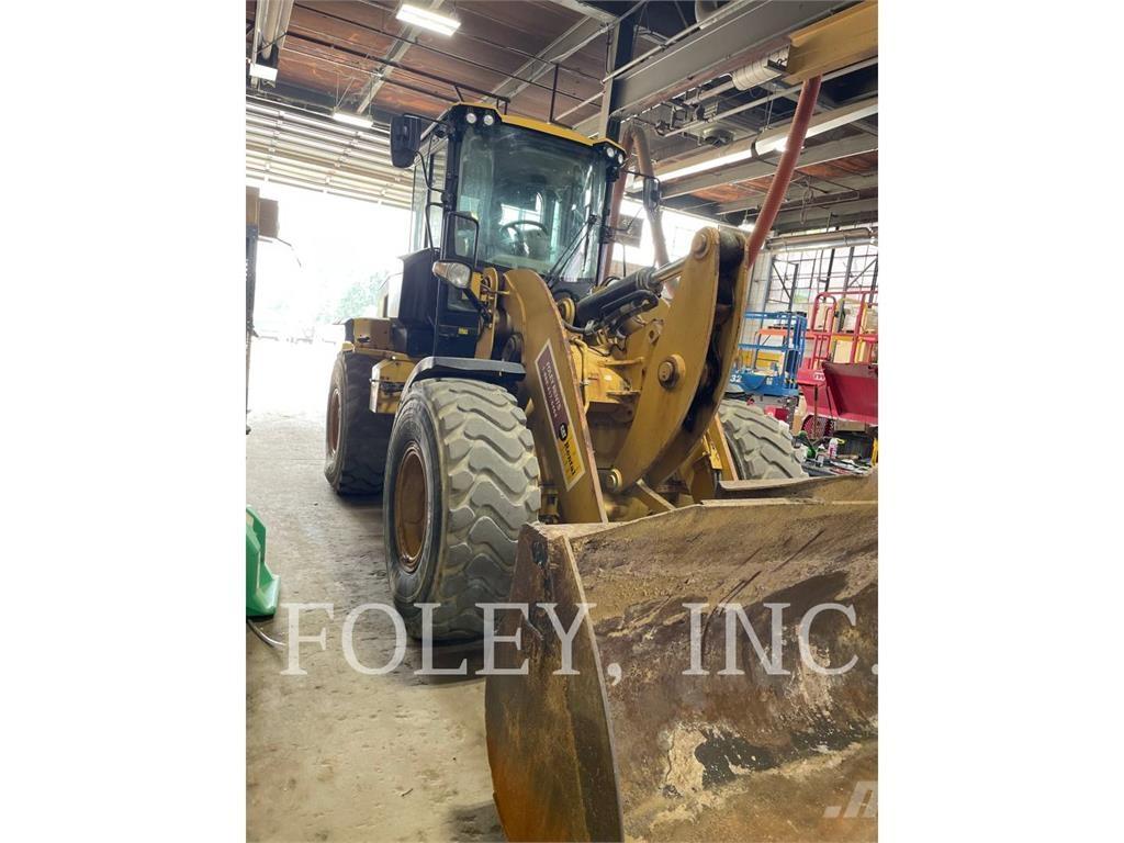 CAT 930M 轮式装载机