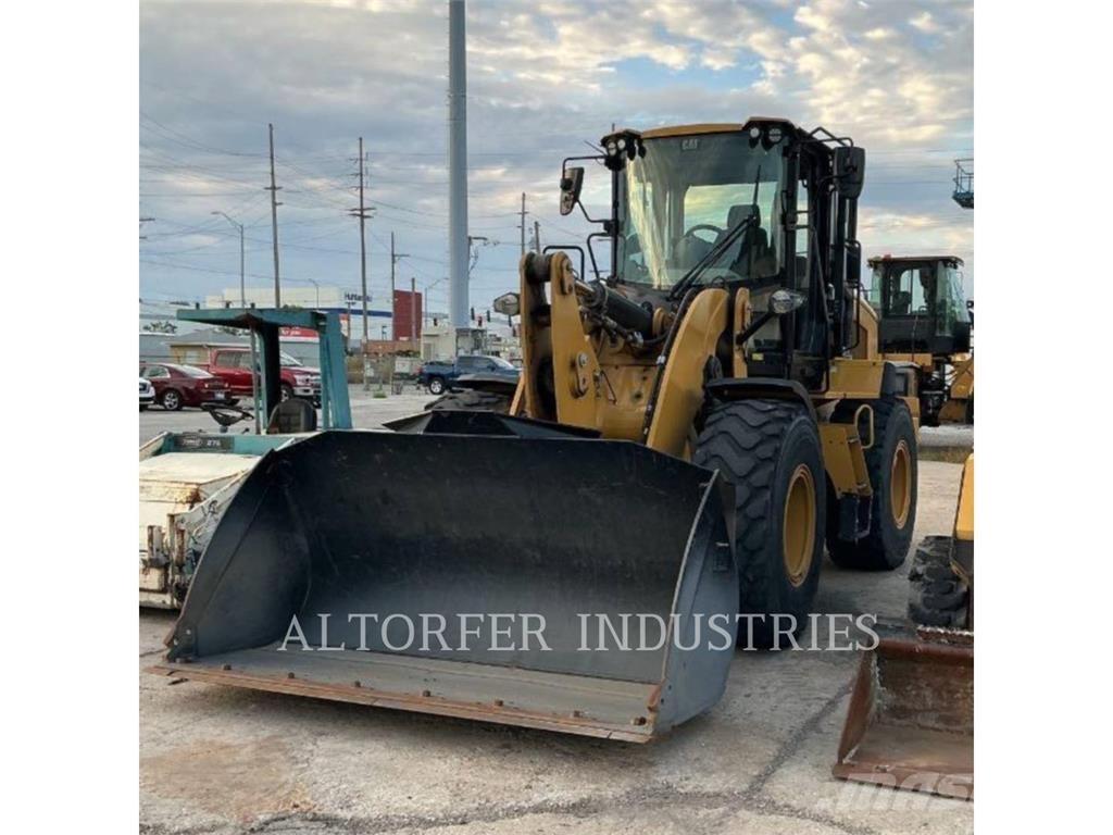 CAT 930M 轮式装载机