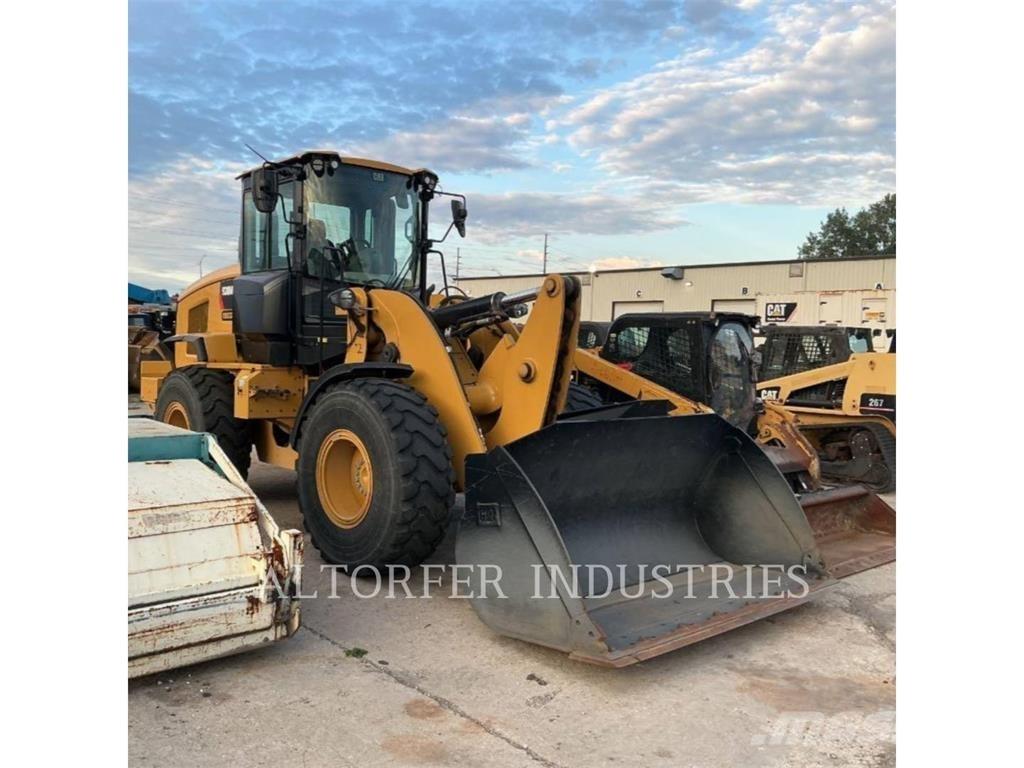 CAT 930M 轮式装载机