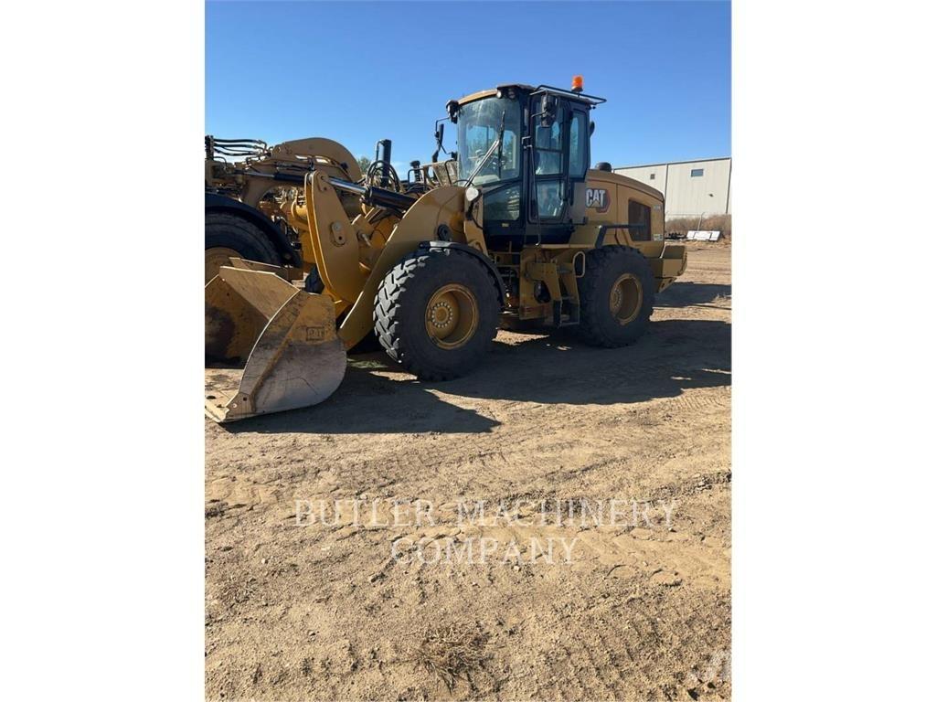 CAT 930M 轮式装载机