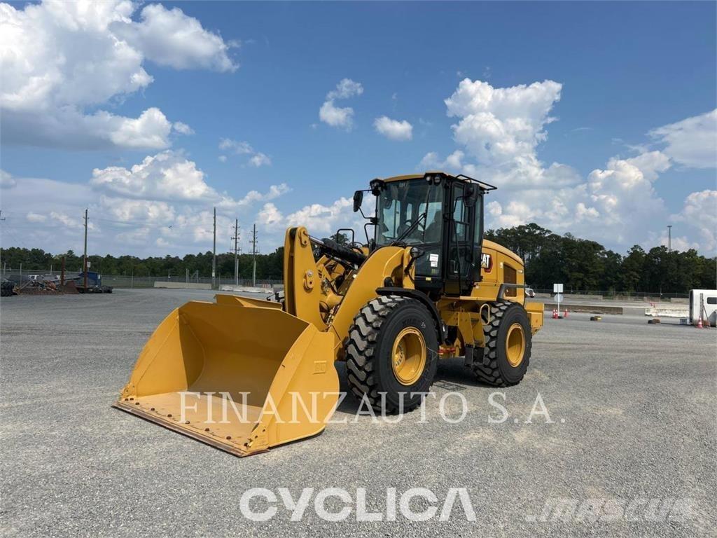 CAT 930M 轮式装载机