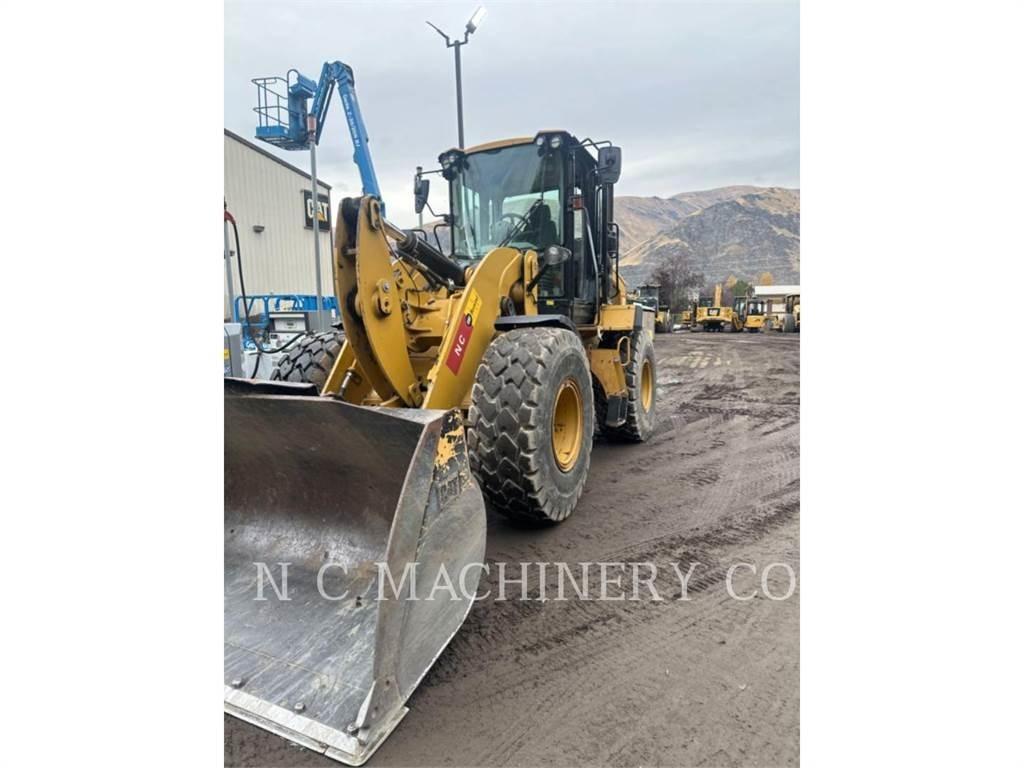 CAT 930M 轮式装载机