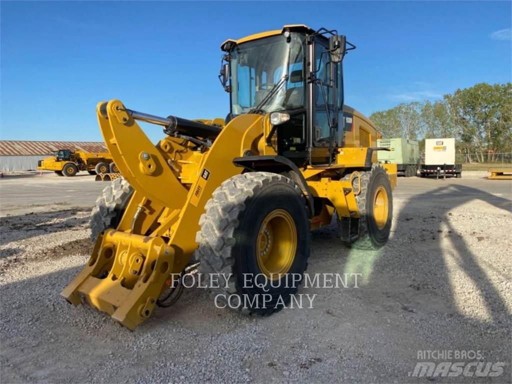 CAT 930M 轮式装载机