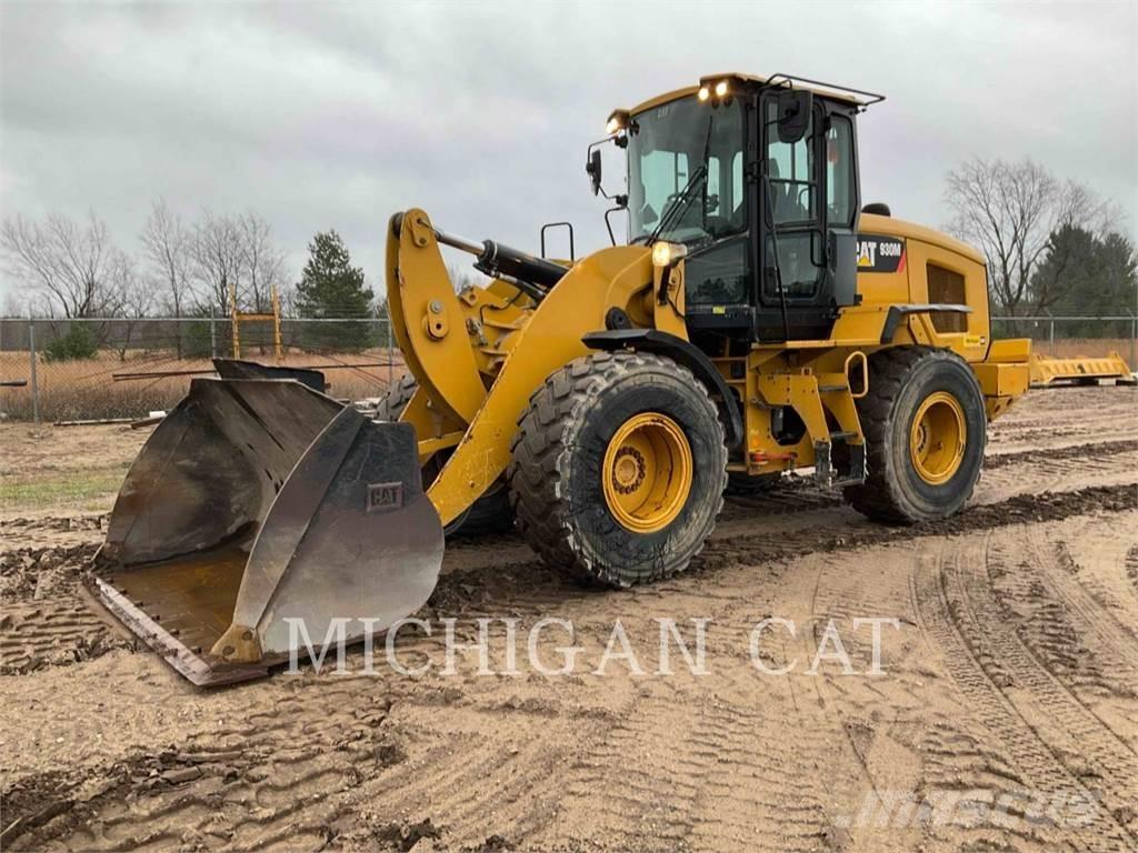 CAT 930M 3RQ 轮式装载机
