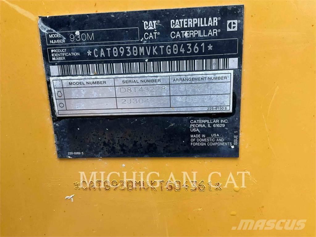 CAT 930M 3RQ 轮式装载机