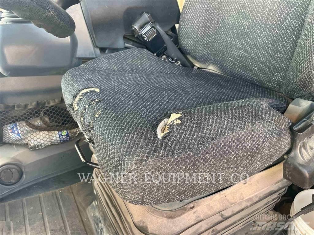 CAT 930M AG HL 轮式装载机