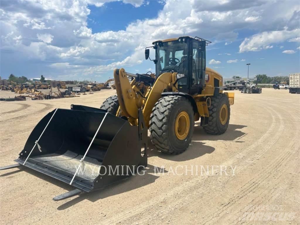 CAT 938 轮式装载机