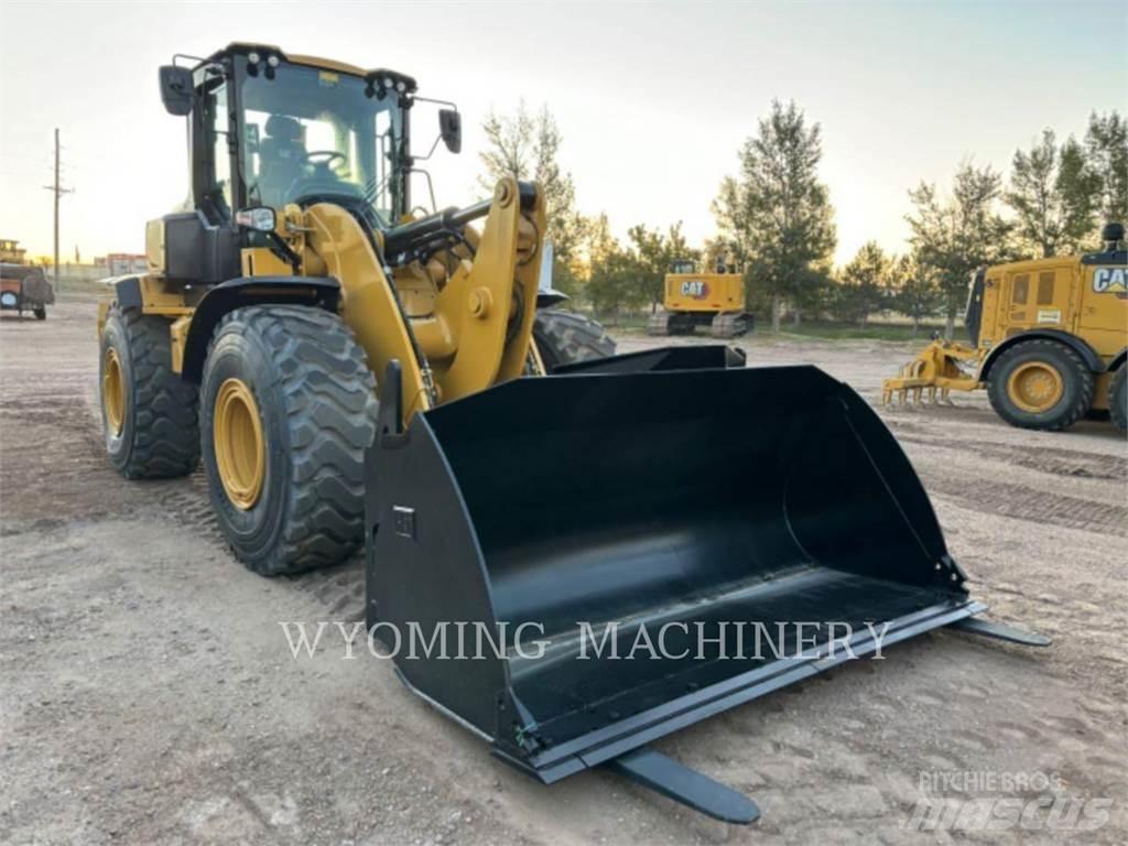 CAT 938 轮式装载机