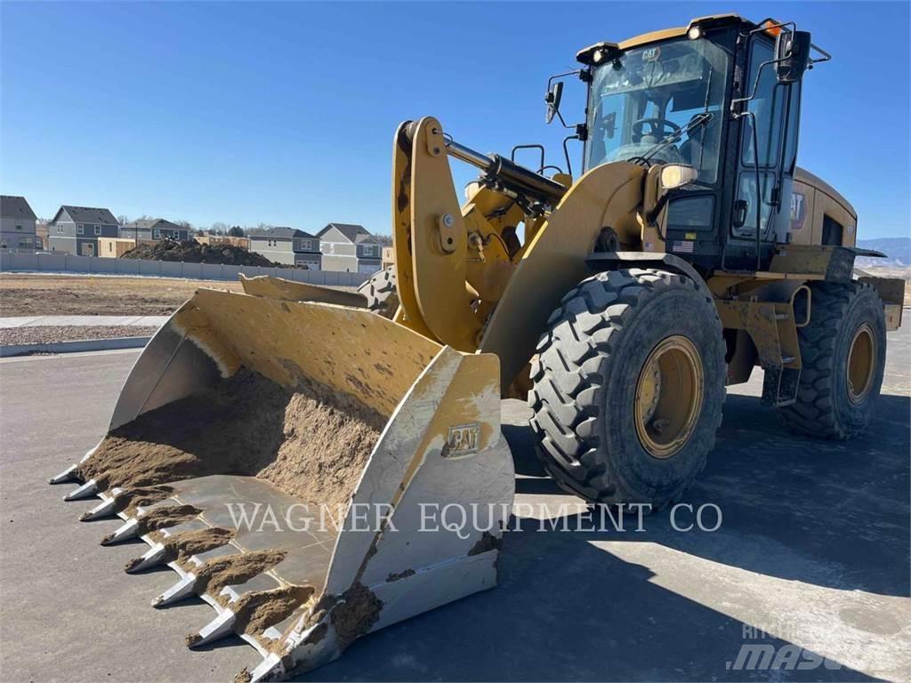 CAT 938 轮式装载机