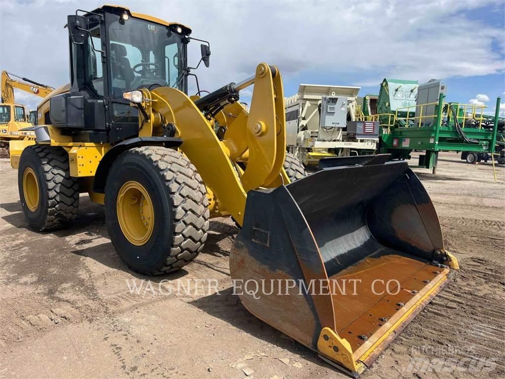 CAT 938 轮式装载机