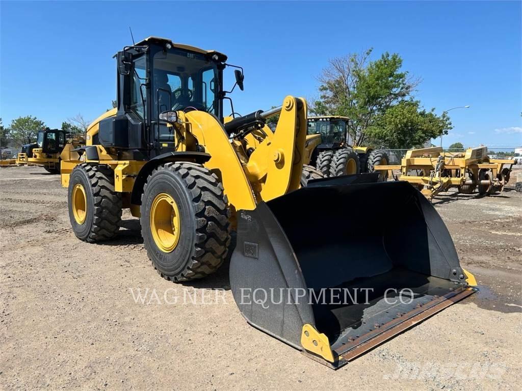 CAT 938 轮式装载机