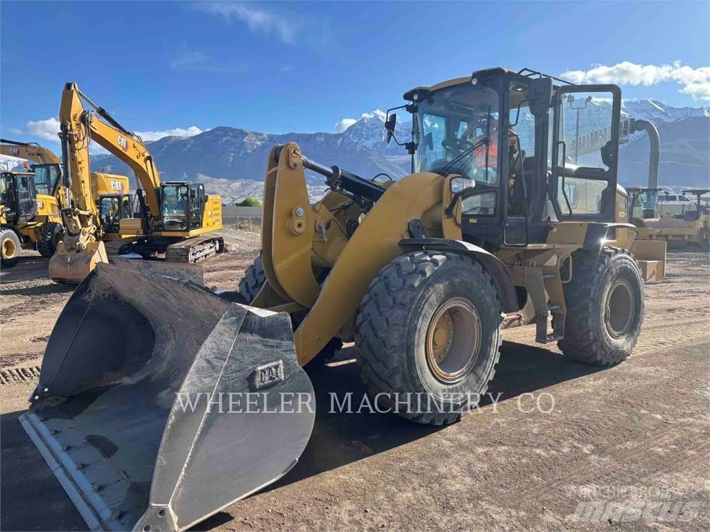 CAT 938 QC 轮式装载机
