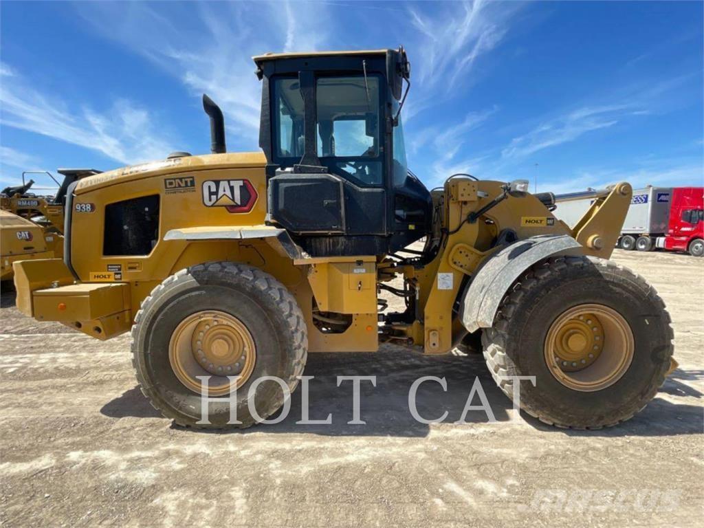 CAT 938 QC 轮式装载机