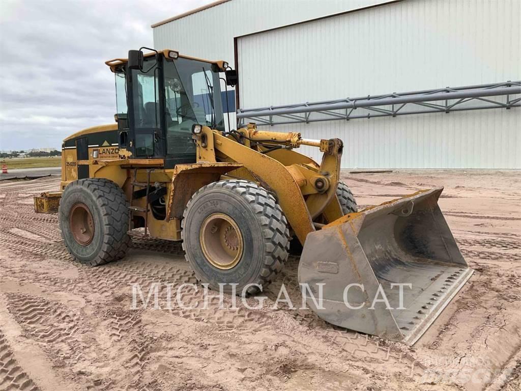 CAT 938G 轮式装载机