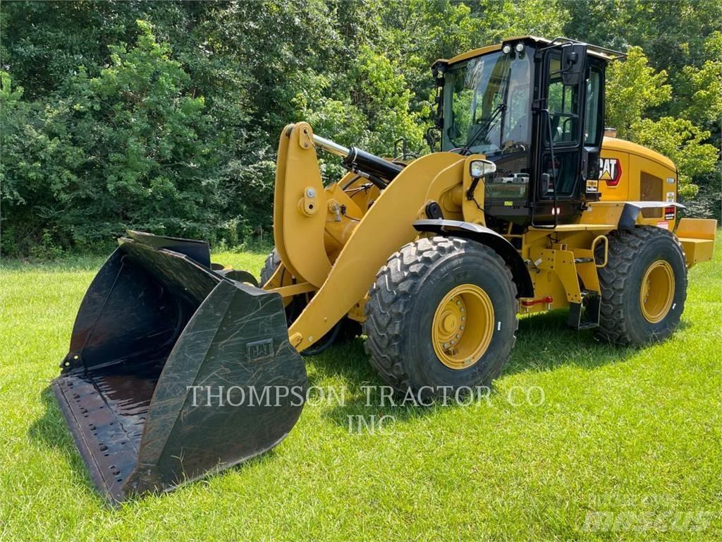 CAT 938M 轮式装载机