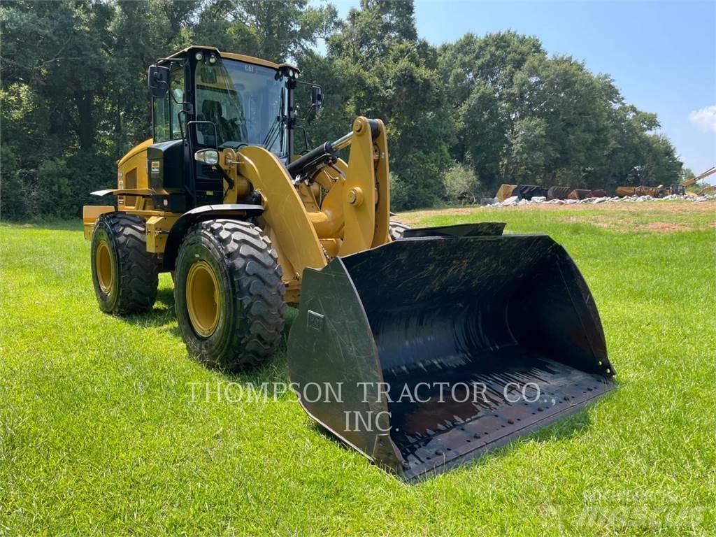 CAT 938M 轮式装载机