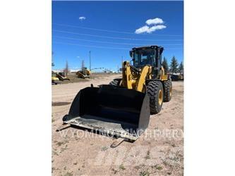 CAT 938M 轮式装载机